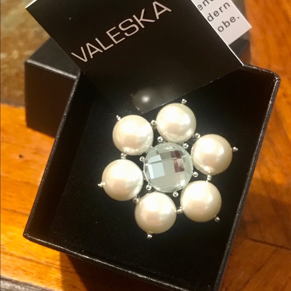 HSN Valeska Faux Pearl Statement Ring